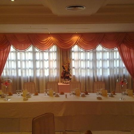 Hostal Restaurante Terra Cha Vilalba Εξωτερικό φωτογραφία