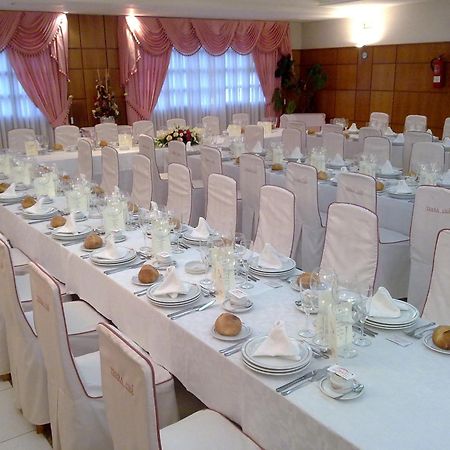 Hostal Restaurante Terra Cha Vilalba Εξωτερικό φωτογραφία