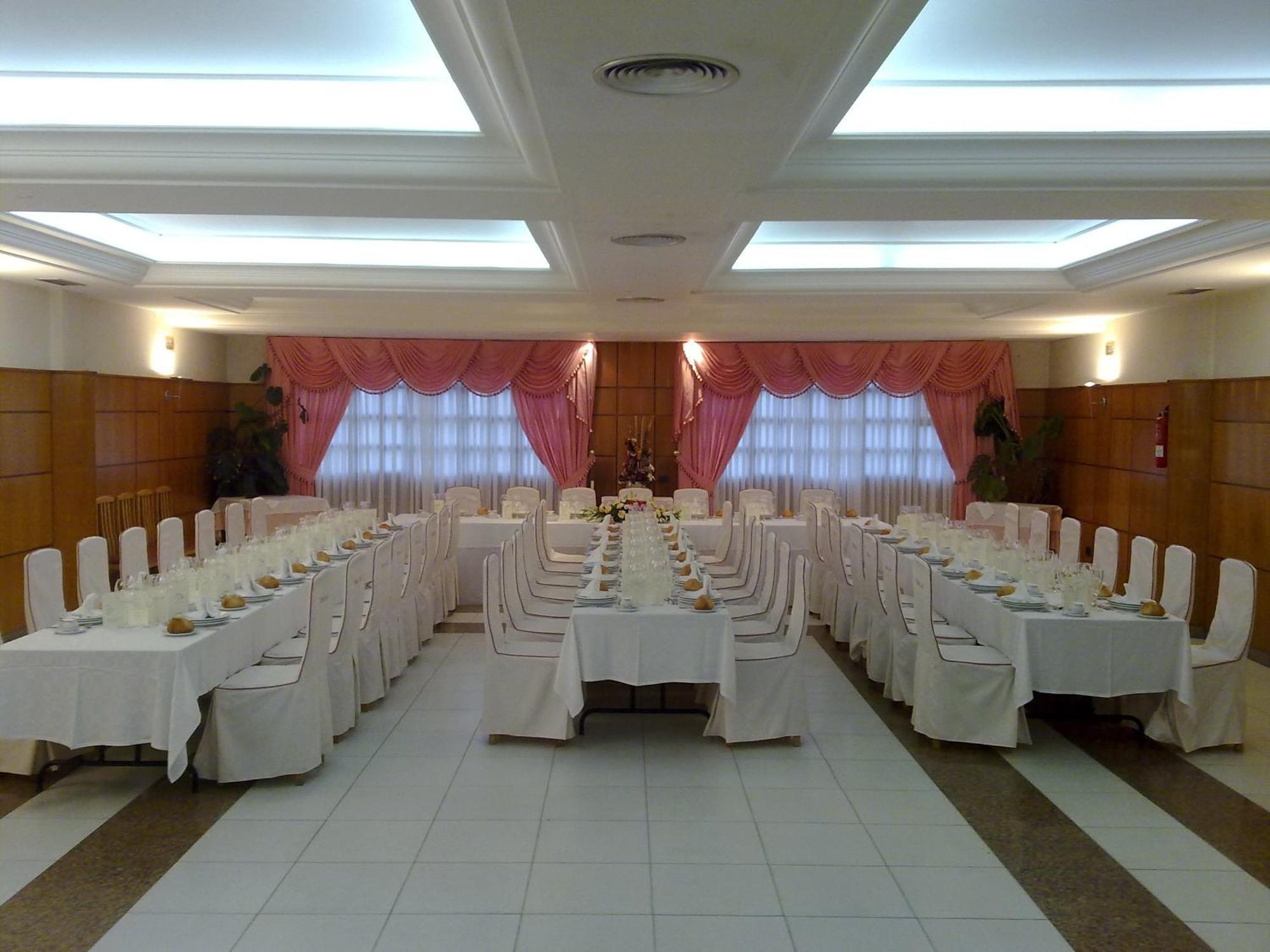 Hostal Restaurante Terra Cha Vilalba Εξωτερικό φωτογραφία